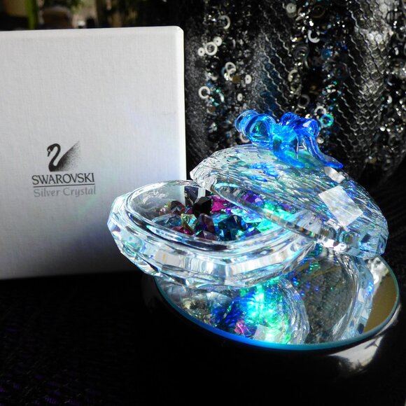 SWAROVSKI SILVER CRYSTAL BLUE BOW HEART TRINKET BOX WITH CRYSTAL GEMS INSIDE